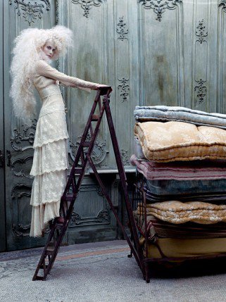 Biztos, nem most -  -  - rúzs és tükör, szentesi éva, 