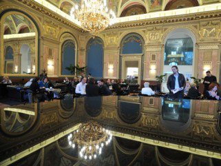 100 éves a Párisi Nagy Áruház -  -  - divat, divattörténet, kereskedelem, Párisi Nagy Áruház,