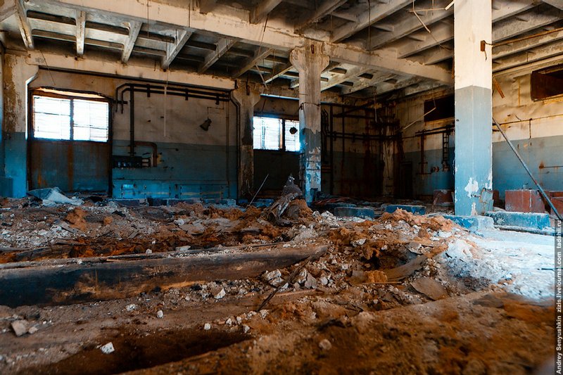 Mad Max hangulat Moszkva mellől -  -  - elhagyott épületek, érdekességek, Oroszország, 