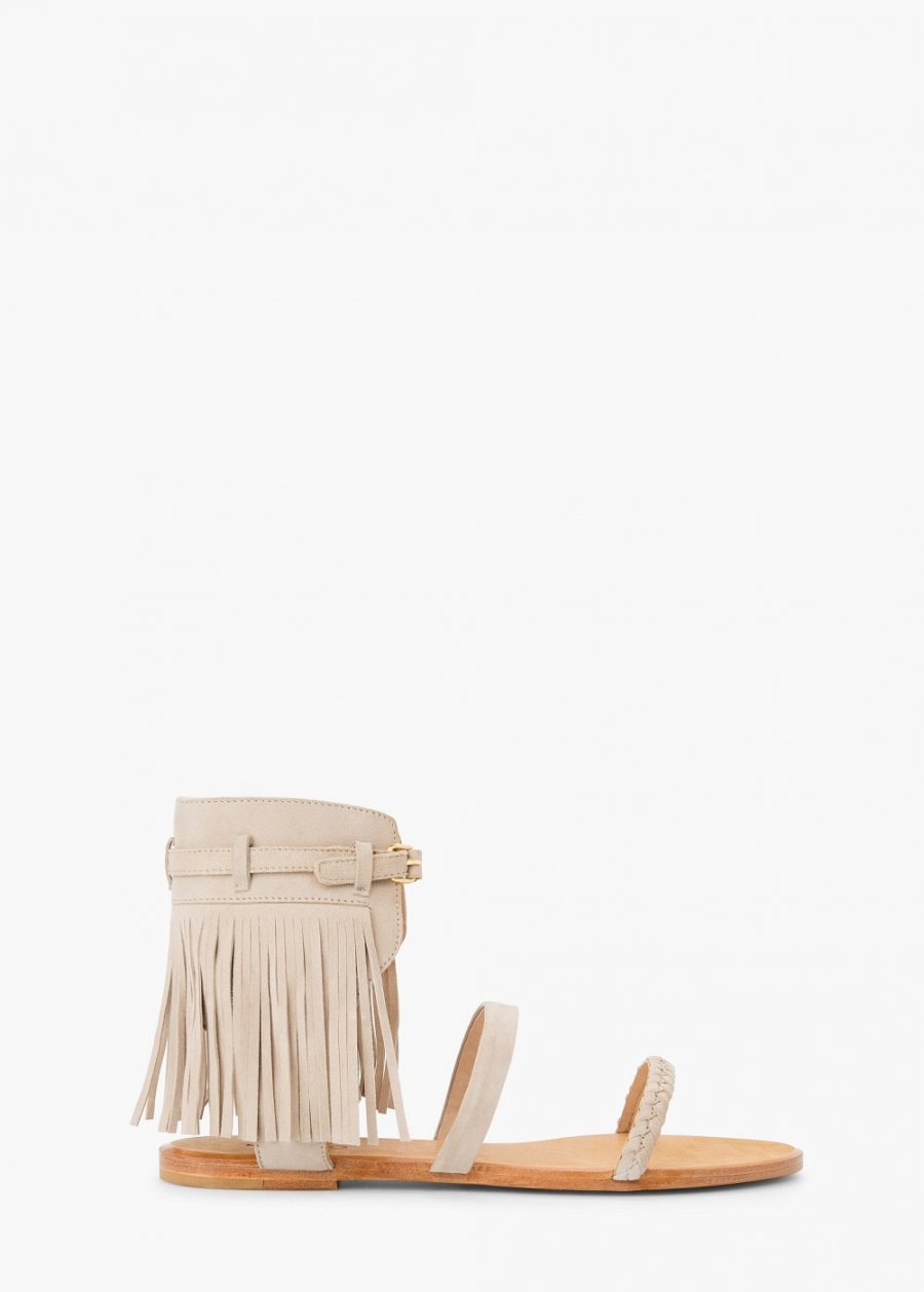 Bazár: Trendi és kényelmes szandálok nyárra -  -  - bazár, divat, stílus, szandál, 