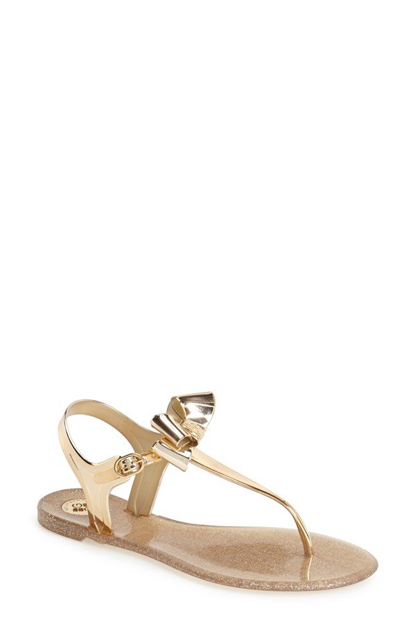 Bazár: Trendi és kényelmes szandálok nyárra -  -  - bazár, divat, stílus, szandál, 