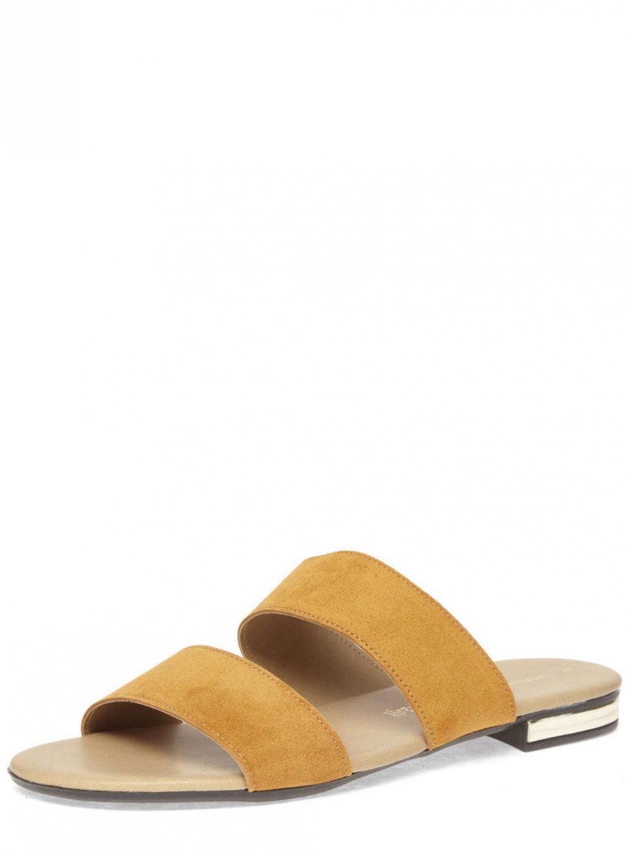 Bazár: Trendi és kényelmes szandálok nyárra -  -  - bazár, divat, stílus, szandál, 