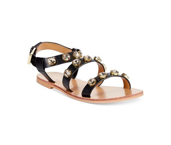 Bazár: Trendi és kényelmes szandálok nyárra -  -  - bazár, divat, stílus, szandál, 