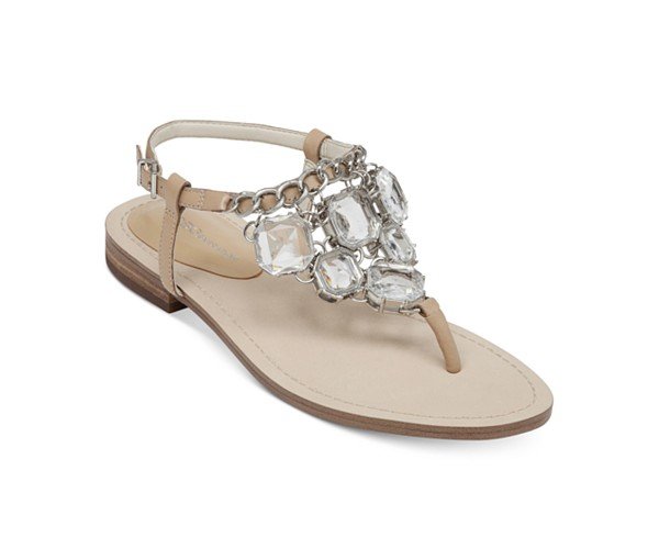 Bazár: Trendi és kényelmes szandálok nyárra -  -  - bazár, divat, stílus, szandál, 