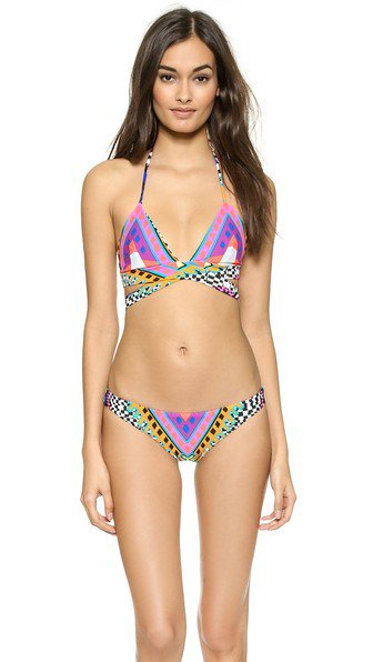 Bazár: 50 bikini minden alakra -  -  - bazár, bikini, divat, fürdőruha, nyár, stílus, 