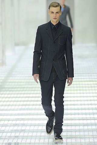 A nyakkendő kérdés -  -  - férfi divat, kiegészítők, nyakkendő, öltözködés,