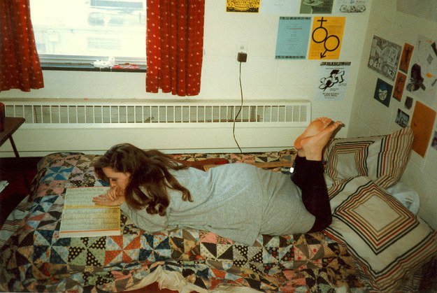 Ilyen volt a kollégiumi élet a 80-as években - ÉLETÉRZÉS - Mindent egymásért - 80-as évek, fiatalok, kollégiumi élet, retro,