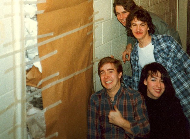 Ilyen volt a kollégiumi élet a 80-as években - ÉLETÉRZÉS - Mindent egymásért - 80-as évek, fiatalok, kollégiumi élet, retro,