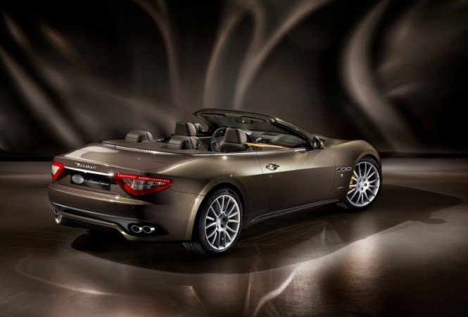 Maserati GranCabrio Fendi - Autó & Motor -  - autó, Fendi, GranCabrio, Maserati, Maserati GranCabrio Fendi, 