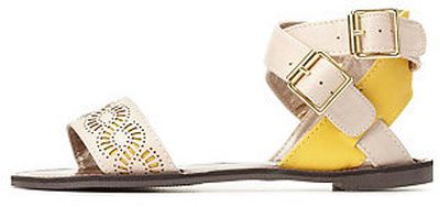 Bazár - Csodás leárazott szandálok 5000Ft alatt -  -  - bazár, cipő, divat, stílus, szandál, 