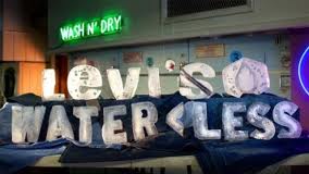 A Levi's és a Water.org 200 millió liter tiszta vízért - Divathírek -  - farmer, Levi's, víz, water.org, 