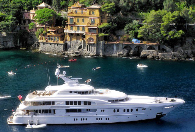 Luxushajóval az Indiai-óceánon - Utazás -  - dubai, hajó, jacht, utazás, világszám, 