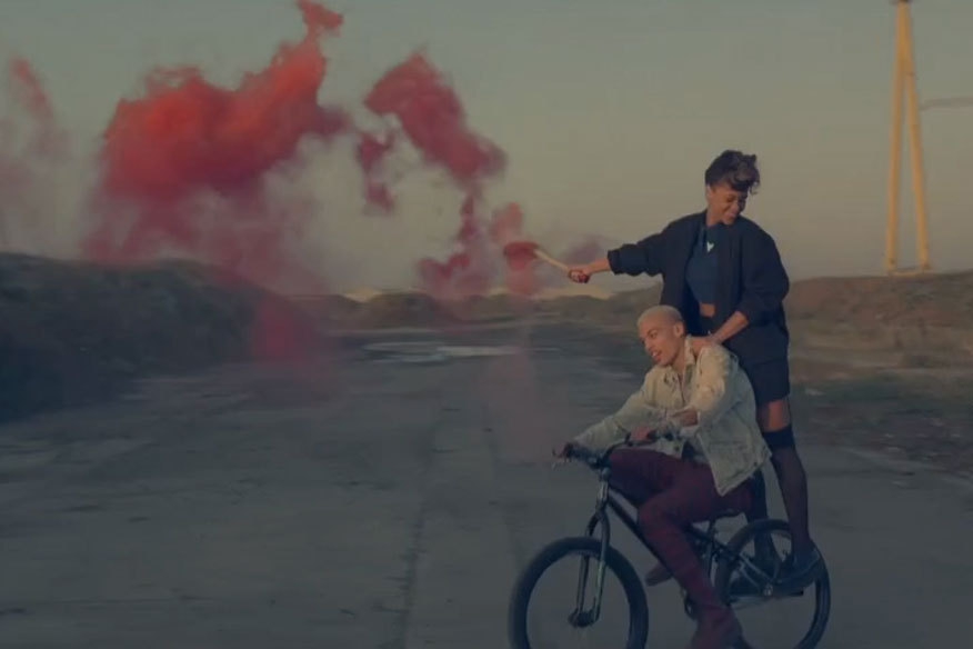 A jellem - ÉLETÉRZÉS - Mindent egymásért - erő, jellem, kapcsolat, lélekhangok, múlt, 