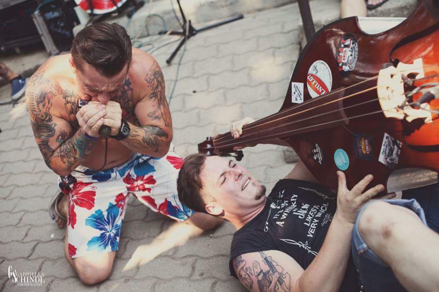 Rockabilly őrület, és újra Hot Jazz Band! - STYLELIFE - Kikapcsoló - étterem, Fat Mos, Fat Mos Band, Fat Mos Café, Hot Jazz Band, Tom White, 