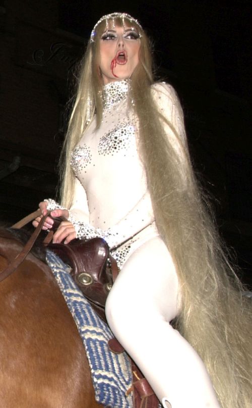 Heidi Klum legőrültebb Halloween jelmezei az elmúlt 15 évből -  -  - divat, halloween, heidi klum, jelmez, stílus, 