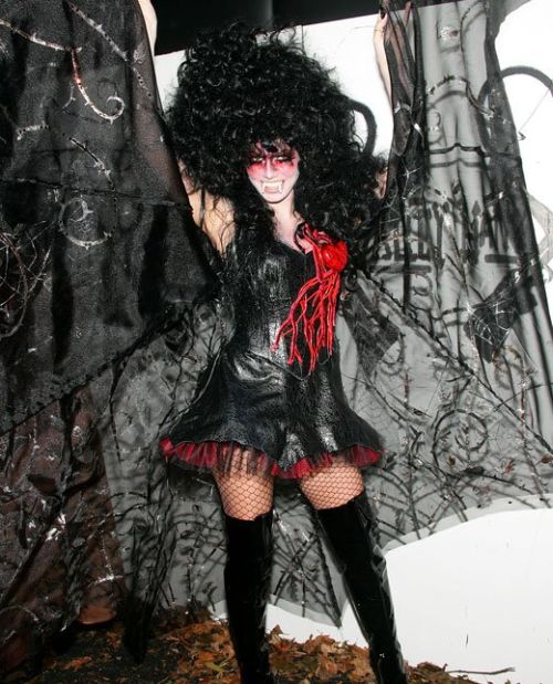 Heidi Klum legőrültebb Halloween jelmezei az elmúlt 15 évből -  -  - divat, halloween, heidi klum, jelmez, stílus, 