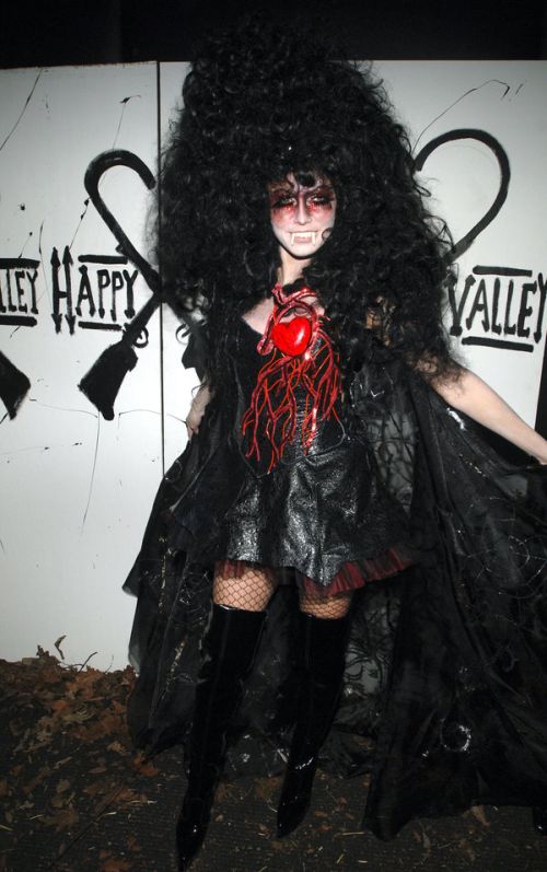 Heidi Klum legőrültebb Halloween jelmezei az elmúlt 15 évből -  -  - divat, halloween, heidi klum, jelmez, stílus, 