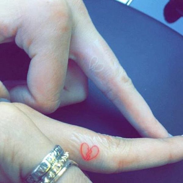 Hírességek egyforma tetoválásokkal -  -  - divat, hírességek, stílus, sztárok, tetoválás, 