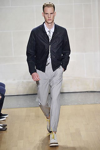 Öltönytrend a Dunhilltől: éltanuló divat - Divathírek -  - 2011 tavasz, divat, Dunhill, férfi,