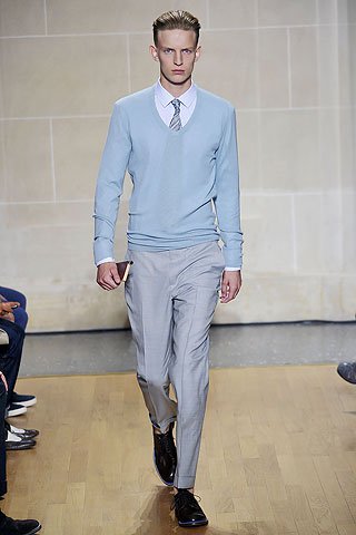 Öltönytrend a Dunhilltől: éltanuló divat - Divathírek -  - 2011 tavasz, divat, Dunhill, férfi,