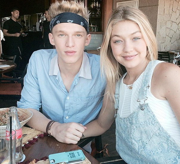 2015 legtöbb zsepit felemésztő szakításai -  -  - hírességek, szakítás, sztárok, 