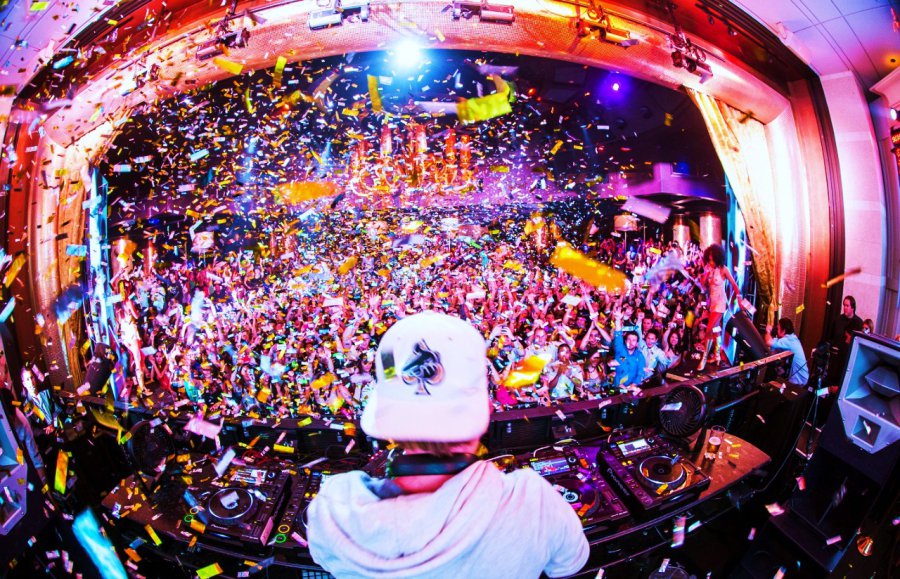 10 embertípus, akik minden buliban ott vannak - STYLELIFE -  - buli, embertípusok, humor, 