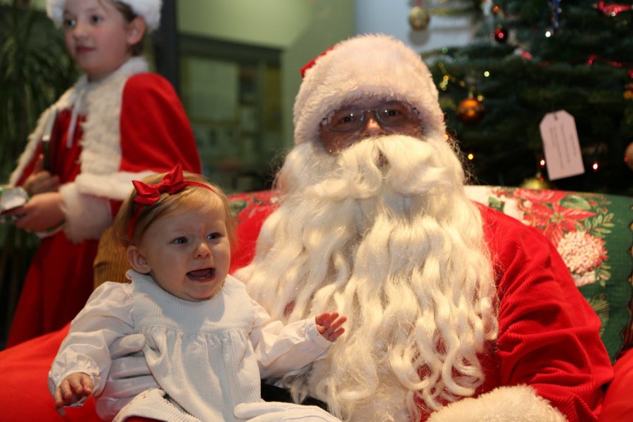 Gyerekek, akik megijedtek a Télapótól - STYLELIFE -  - gyerekek, humor, mikulás, télapó, 