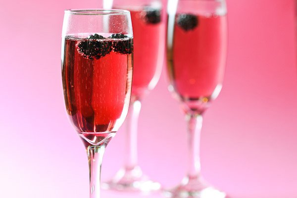 4 egyszerű peszgőkoktél, ami feldobja a szilvesztert - STYLELIFE -  - ital, koktél, pezsgő, recept, szilveszter, 