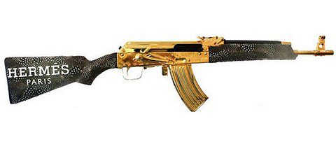 Luxusfegyverek - divatőrült fegyverimádóknak - Otthon & Design -  - divatos fegyverek, fegyver, gucci, hermés, versace, 