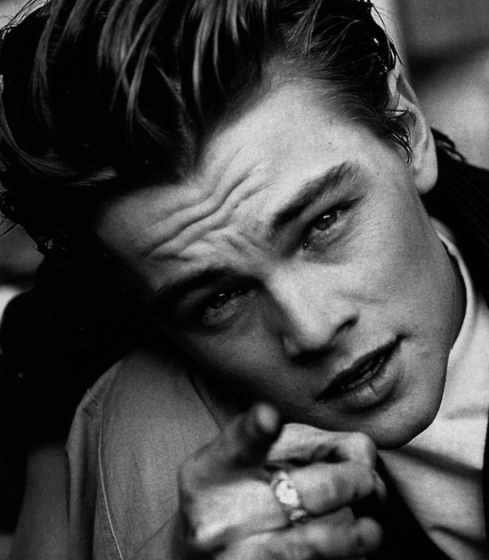 Leonardo DiCaprio ezer arca -  -  - áprilisra ajánljuk, celebrity, fekete-fehér képek, fotók, leonardo dicaprio, színész, 