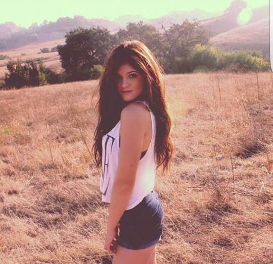 Ennyit változtak a sztárok az első Instagram fotójuk óta -  -  - chrissy teigen, gigi hadid, instagram, kendall jenner, kim kardashian, kylie jenner, selena gomez, 