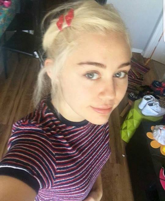 Ennyit változtak a sztárok az első Instagram fotójuk óta -  -  - chrissy teigen, gigi hadid, instagram, kendall jenner, kim kardashian, kylie jenner, selena gomez, 