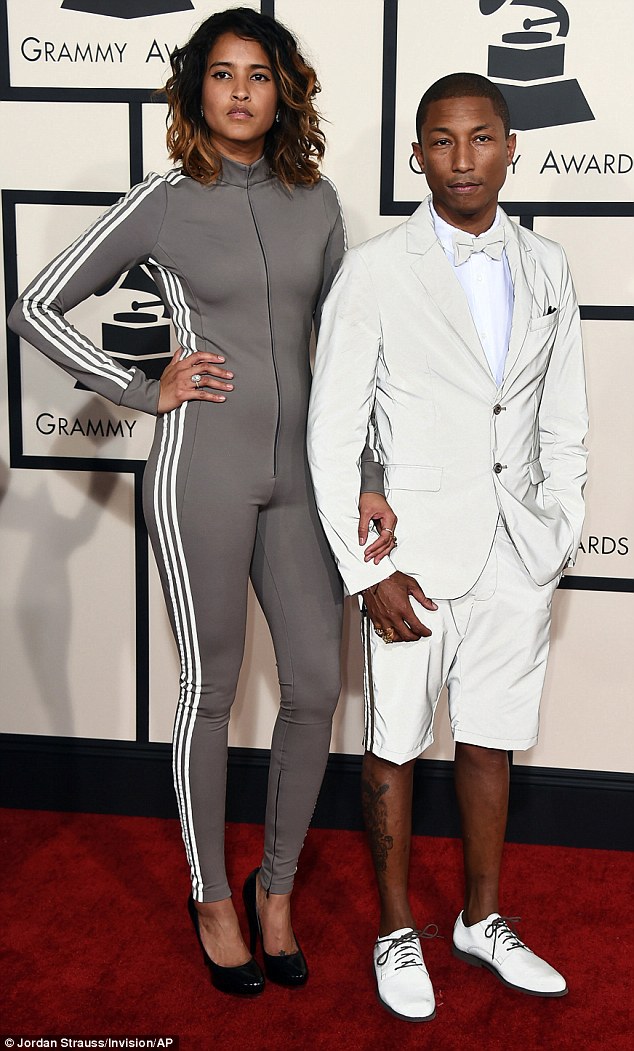 Híres szerelmespárok magas nőkkel és alacsony férfiakkal -  -  - celebrity, szerelmespárok, sztárok, 