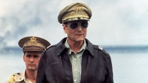 Színészek, akik kizárólag a pénz miatt vállaltak egy legendás szerepet -  -  - filmek, pénz, szerepek, 