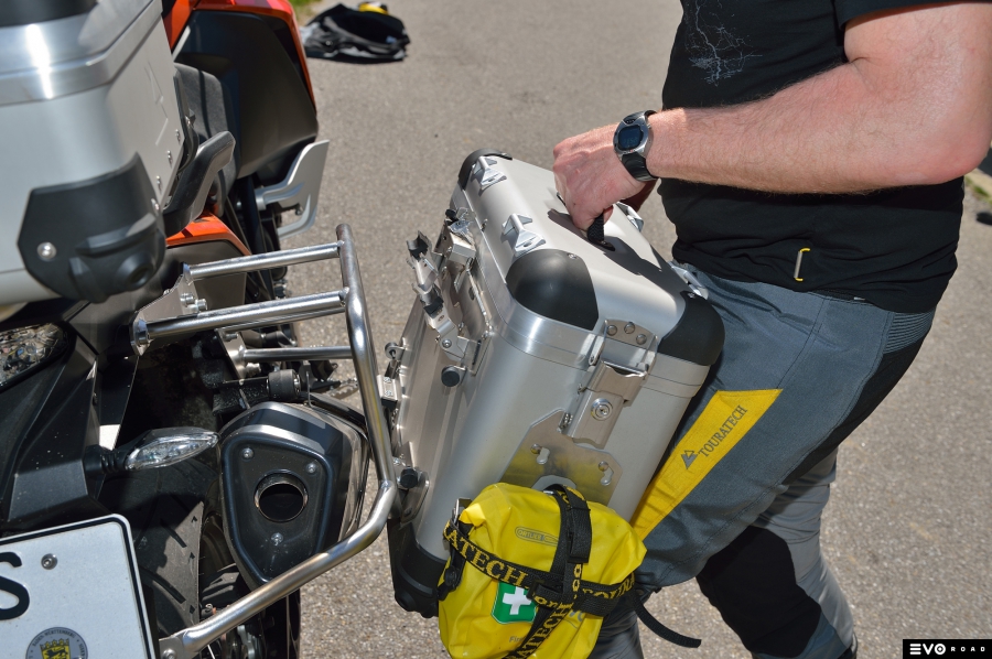 Mi kell egy jó túrához? Első rész - Autó & Motor -  - motor, motor felszerelés, motoros túra, 