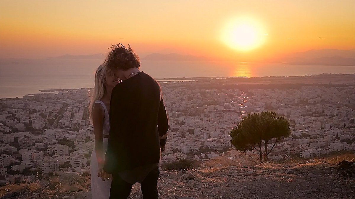 10 tipikus Facebook profilkép, avagy ezt árulja el rólad az adatlapod - STYLELIFE -  - Facebook, humor, profilkép, top 10, 