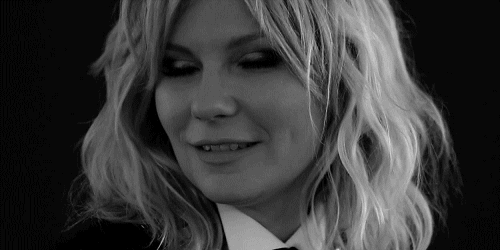 10+1 híres nő legelső vörös szőnyeges megjelenése -  -  - angelina jolie, britney spears, cameron diaz, drew barrymore, emma watson, kirsten dunst, kristen stewart, reese witherspoon, reese witherspoon filmjei, shailene woodley, 