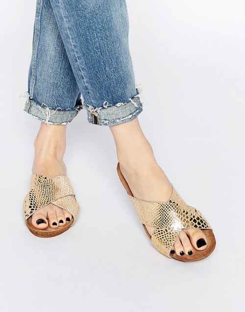 Bazár - 40 egyedi szandál nyárra 15.000Ft alatt -  -  - bazár, divat, stílus, szandálok, 