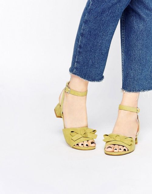 Bazár - 40 egyedi szandál nyárra 15.000Ft alatt -  -  - bazár, divat, stílus, szandálok, 