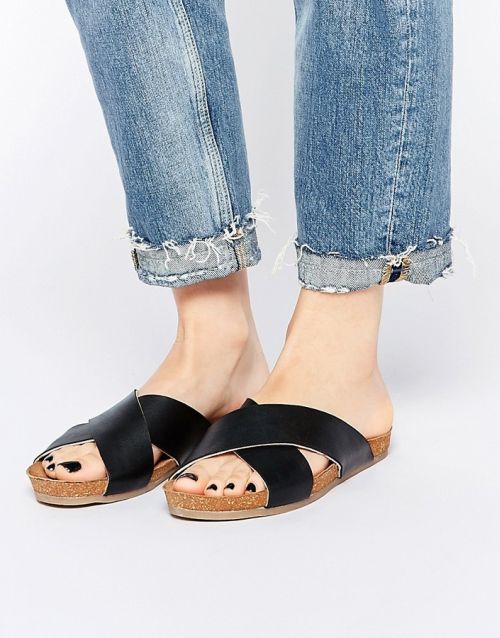 Bazár - 40 egyedi szandál nyárra 15.000Ft alatt -  -  - bazár, divat, stílus, szandálok, 