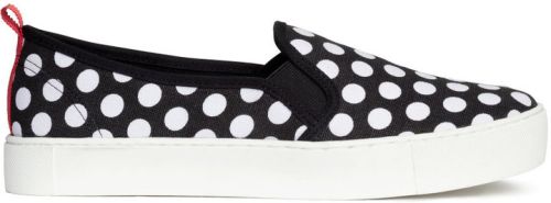 Bazár - Tornacipők nyárra -  -  - bazár, cipők, divat, májusra ajánljuk, nyár, stílus, tavaszi divat, tornacipő, 