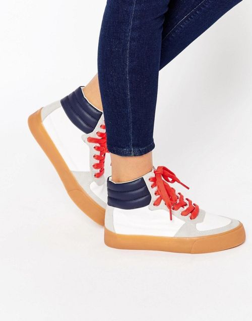 Bazár - Tornacipők nyárra -  -  - bazár, cipők, divat, májusra ajánljuk, nyár, stílus, tavaszi divat, tornacipő,