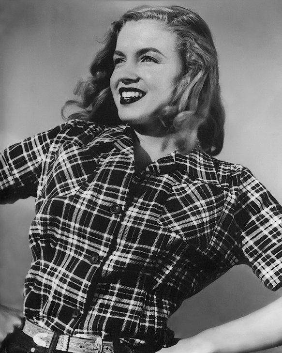 Csak egy kislány vagyok a nagyvilágban, aki próbál találni valakit, akit szerethet -  -  - arthur miller, cary grant, hollywood, joe dimaggio, júniusra ajánljuk, marilyn monroe, norma jeane, old hollywood, van aki forrón szereti, 