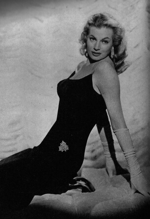 Legendás címlaplányok - ÉLETÉRZÉS -  - ++Brigitte+Bardot, ++c%C3%ADmlapl%C3%A1ny, ++Dorothy+Lamour, ++Gina+Lollobrigida, ++Jacqueline+Bisset, ++Marilyn+Monroe, ++pin-up+girl, ++Rita+Hayworth, +Anita+Ekberg, Betty+Grable, 