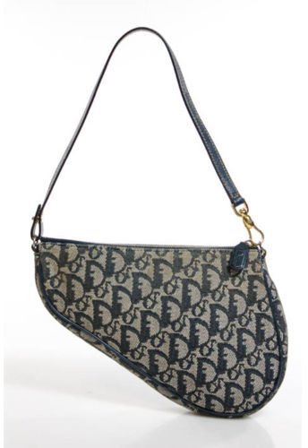 Bazár - Nevetségesen olcsó designer kiegészítők -  -  - bazár, nyári divat, stílus, táskák, 