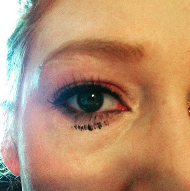 9+1 tény a sminkről, ami akkor is érvényes, ha nem hiszed el -  -  - make up, rúzs, smink, szépség, tusvonal, tusvonal cellux, tusvonal húzás, tusvonal sablon, tusvonal tetoválás, tusvonalak, 