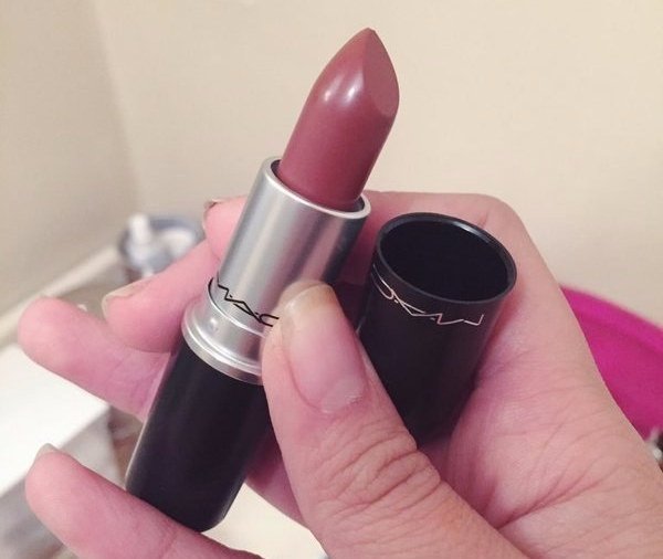 9+1 tény a sminkről, ami akkor is érvényes, ha nem hiszed el -  -  - make up, rúzs, smink, szépség, tusvonal, tusvonal cellux, tusvonal húzás, tusvonal sablon, tusvonal tetoválás, tusvonalak, 