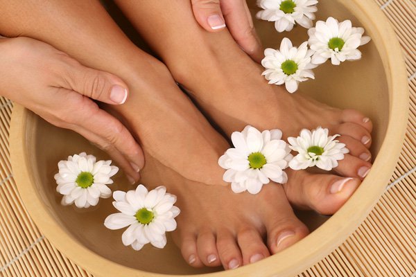 Szandálban is magabiztosan: Otthoni pedikűr lépésről lépésre -  -  - pedikűr, szépségápolás, 