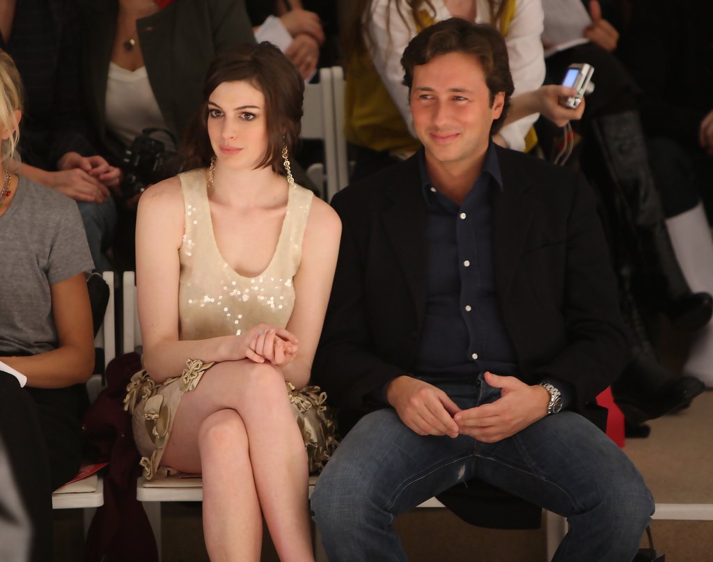 Ha szerelmi bánat gyötör édes, tuti az előléptetés - Tíz éves Az ördög Pradát visel -  -  - 