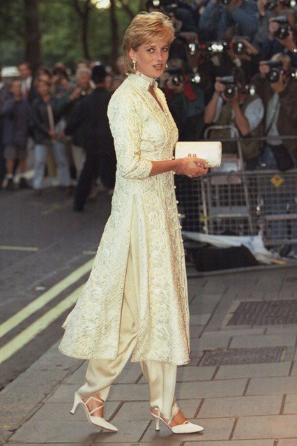 Örökké a Szívek királynője - Lady Diana ma volna 55 éves -  -  - anglia, diana francis spencer, erzsébet királynő, in memoriam, júliusra ajánljuk, károly herceg, lady di, lady diana, royal family, wales, 